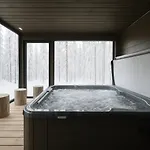 Taruilevi 3 Inc Hot Tub Kittilä